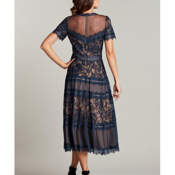Elegant Navy Lace Midi Dress - Picture 2 of 6